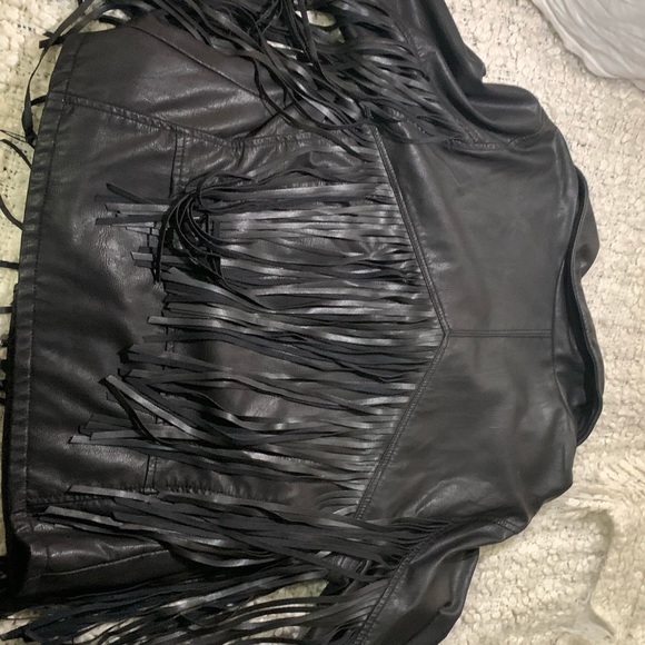 Urban outfitters black jacket - Picture 5 of 11